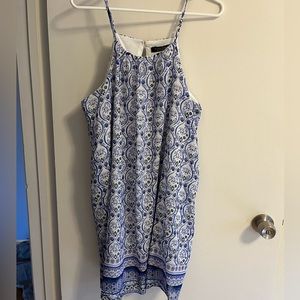 Beautiful sun dress.